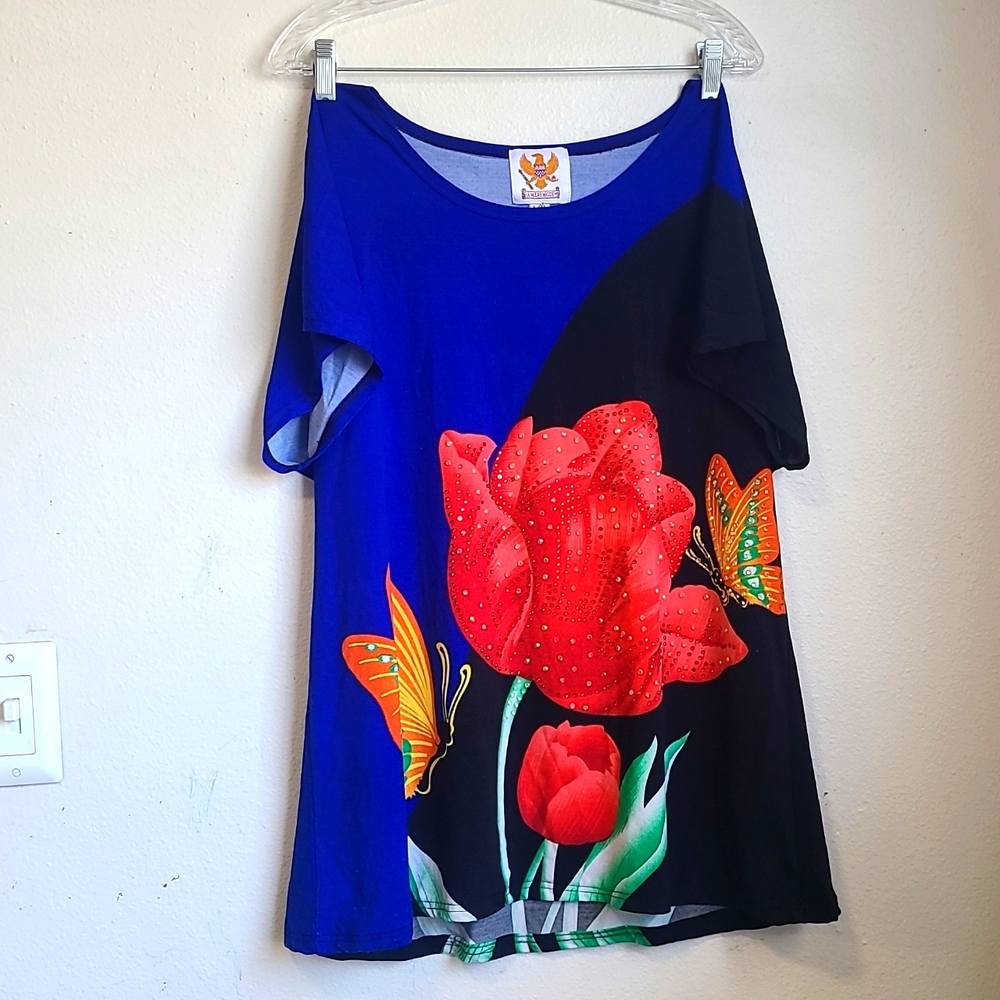 Ameri Mode women's blouse